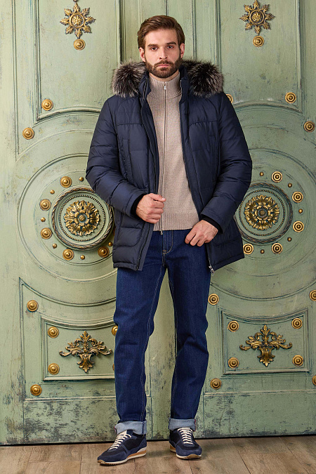 Cтеганый пуховик с капюшоном и меховой опушкой  для мужчин бренда Meucci (Италия), арт. 3225 - фото. Цвет: Темно-синий. Купить в интернет-магазине https://shop.meucci.ru
